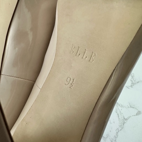 Elle | Platform Nude Bow Heels - Picture 11 of 11